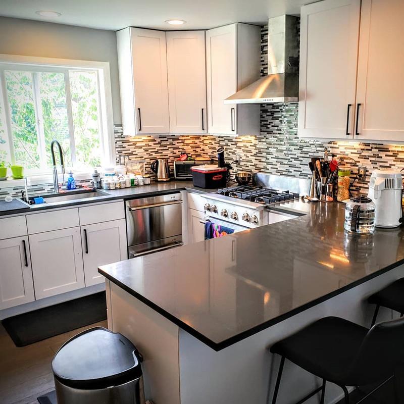 Countertops Chwarts Llwyd ar gyfer Cegin 1