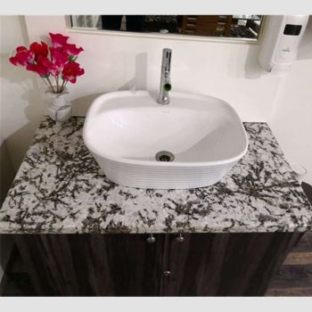 Gwenithfaen Vanity Antico Bianco Moethus